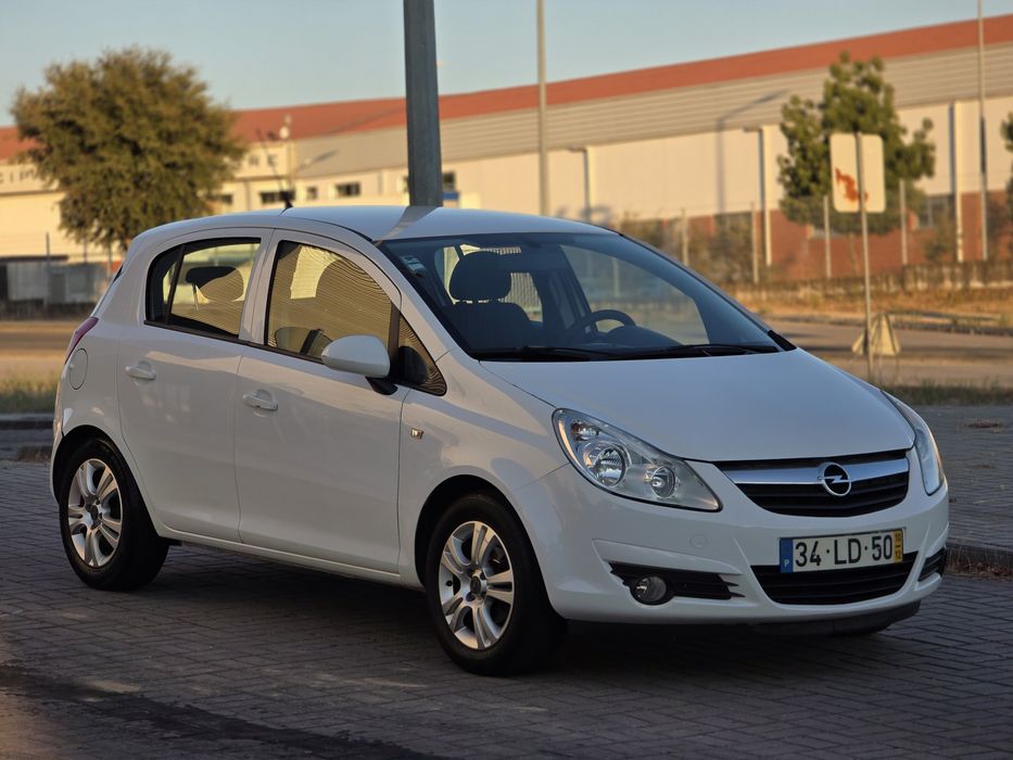 Opel Corsa D 1.2 (2010)