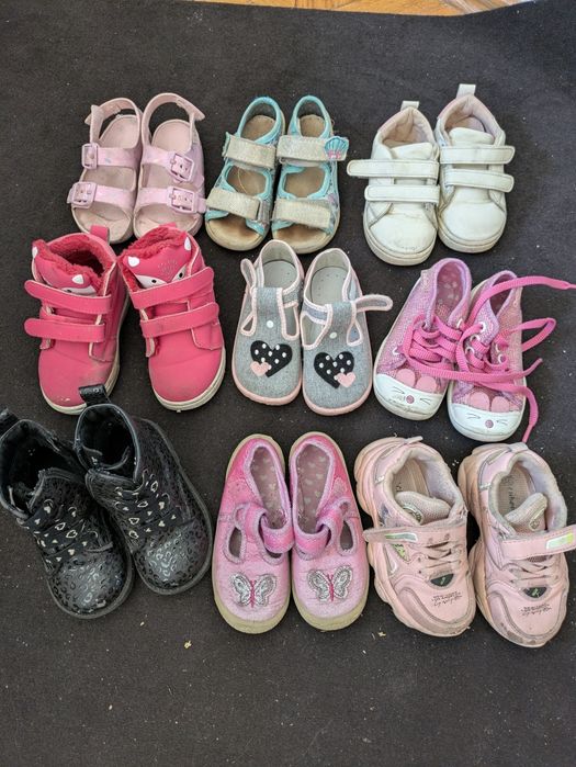 Buciki dla dziewczynki 22-23 adidasy sandały zimowe trampki