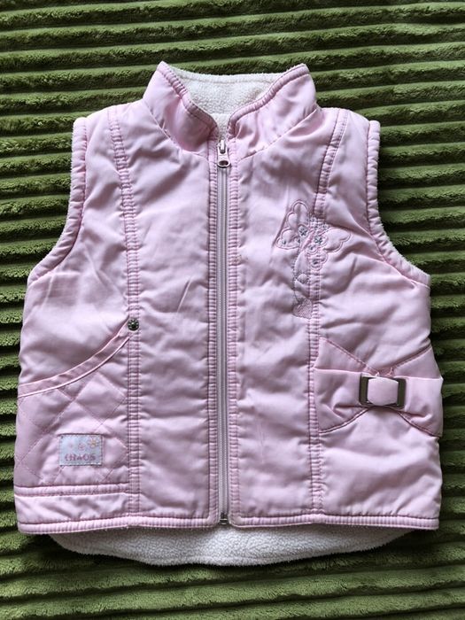 Красивая жилетка Chaos 86 размер на флисе