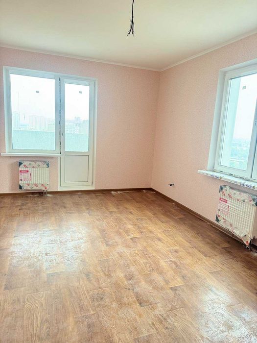 1 кімнатна S=48кв.м з ремонтом(ЖК Деснянський) 2 поверсі.