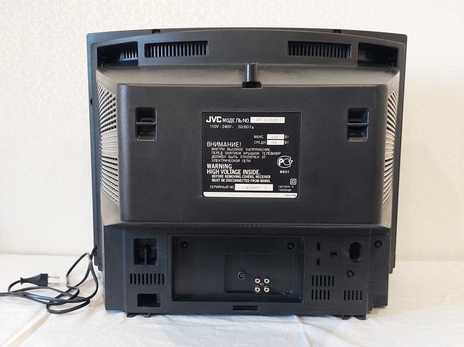 Телевізор JVC AV-2105EE у гарному робочому стані