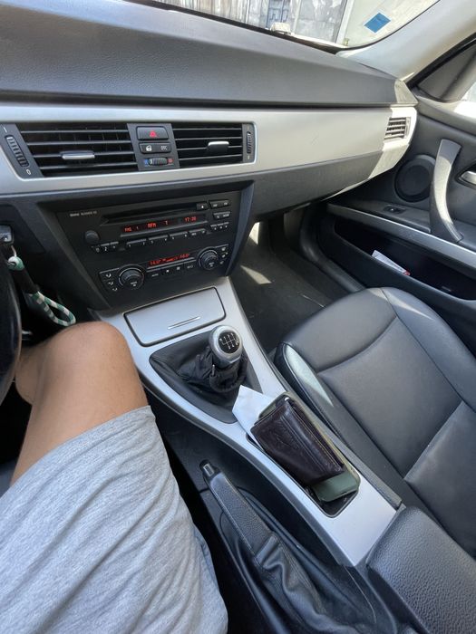 BMW E90 320d.528955107632097287