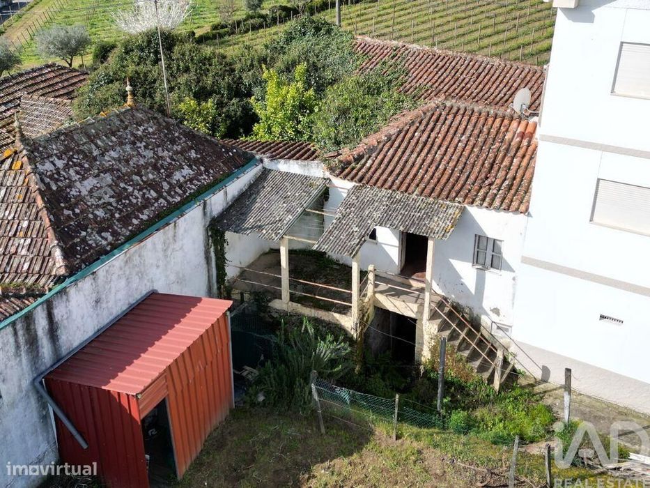 Casa / Villa T2 em Lobrigos e Sanhoane de 280 m2