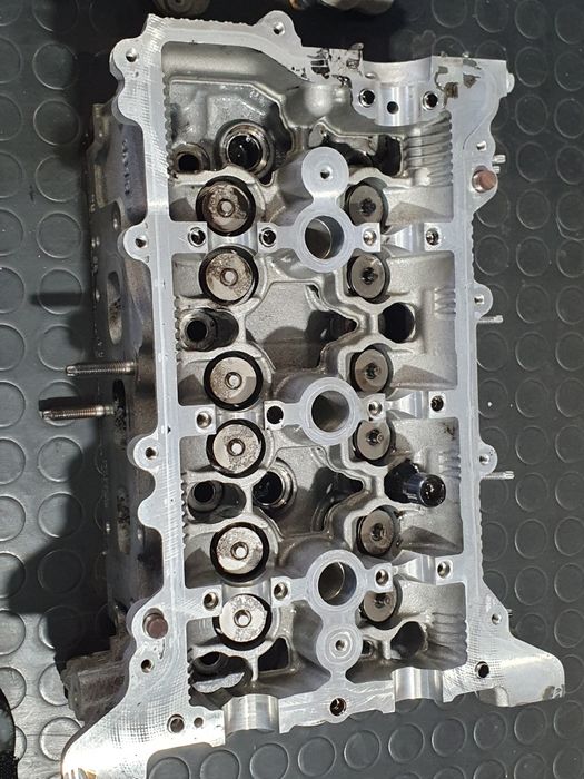 Cabeça + Admissão + Injectores (Renault 0.9TCE)