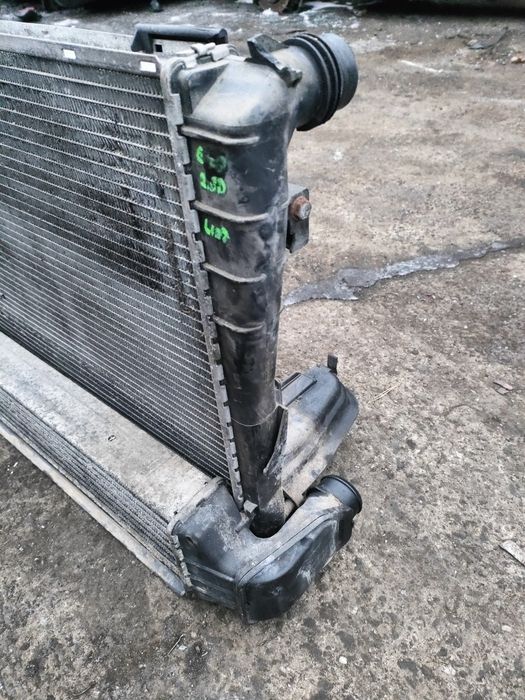 BMW E46 lift chłodnica wody + intercooler 2.0D 150km