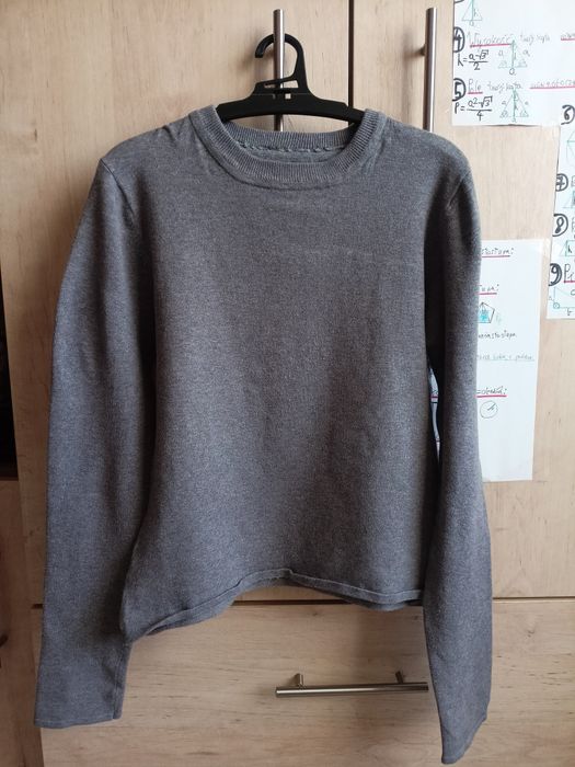 koszulka basic / bluza bez kaptura / roz. M