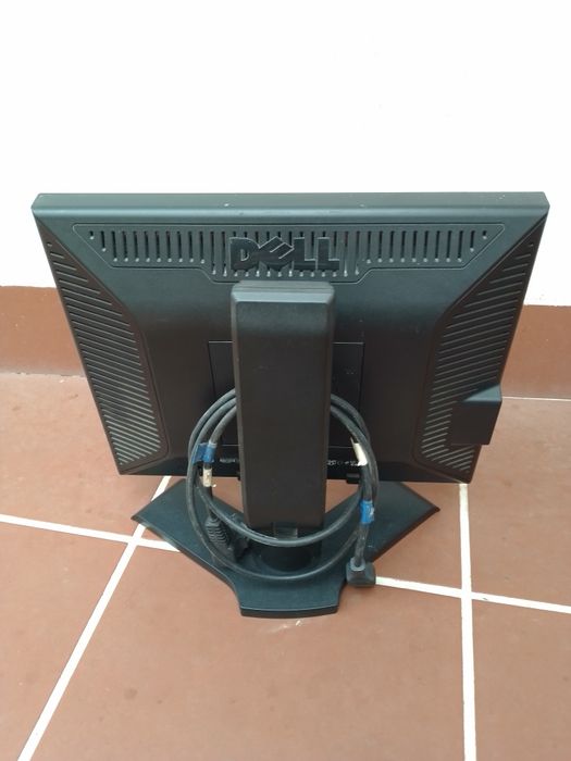 Computer Monitors64740468389507121