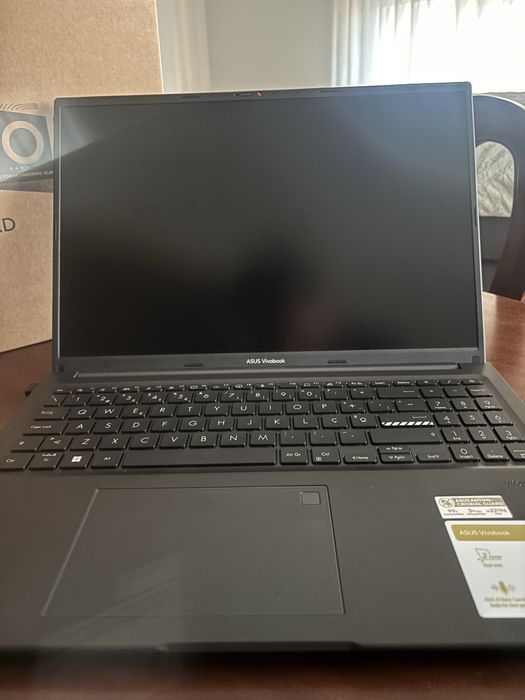 Asus Vivobook 16 + Acessórios