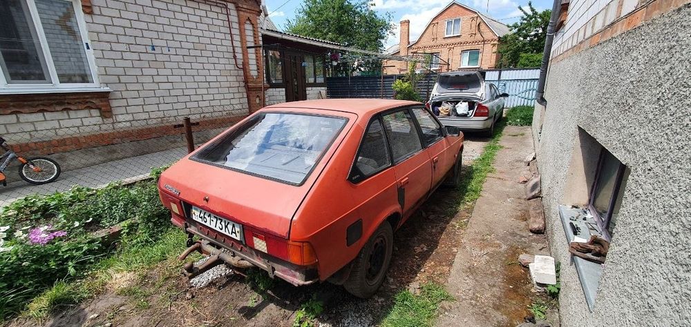 Продам Москвич 2141