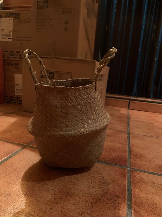 Cestos de verga para uso ou decoração