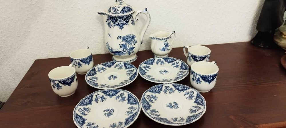 Красивый раритетный кофейный сервиз Прованс "Gien" Франция.