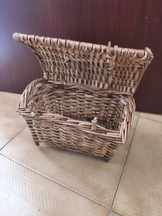 Cesta piquenique antiga