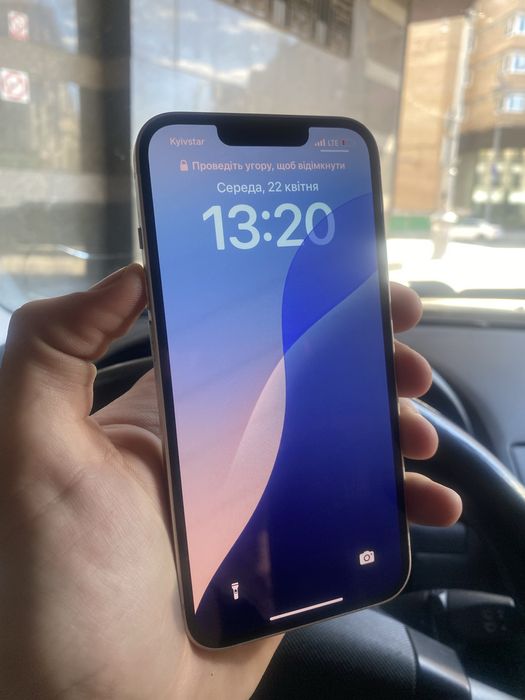 Продам Iphone 13 256GB R-sim