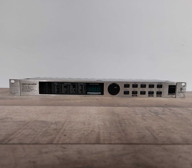 Behringer Virtualizer DSP1000