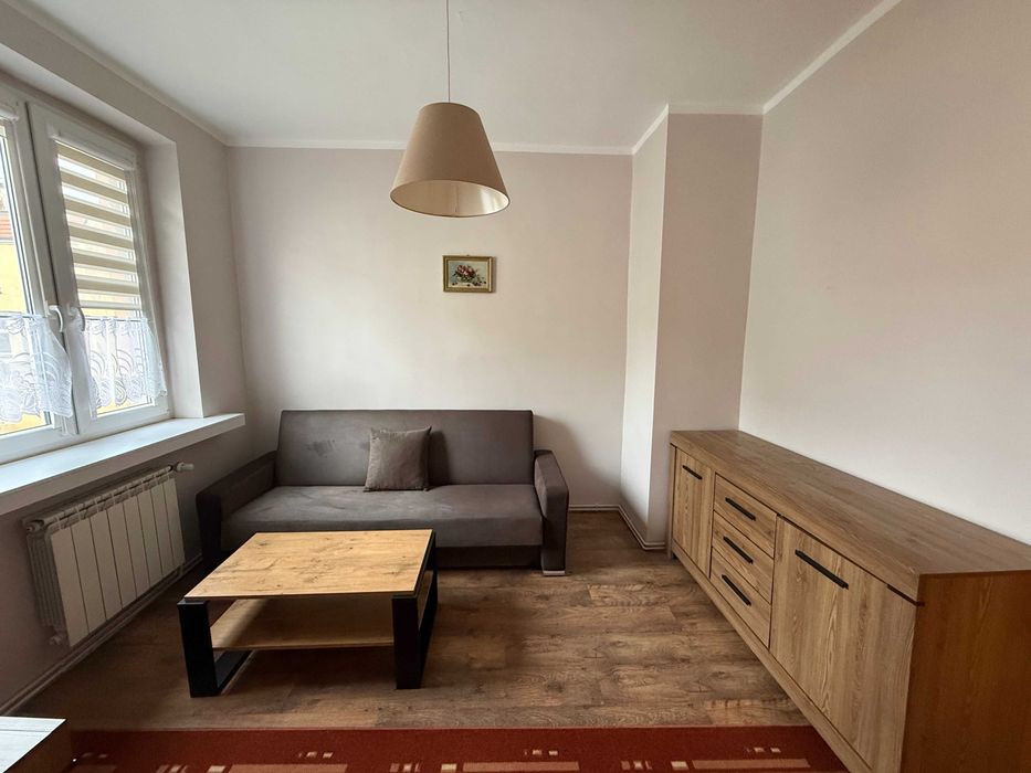 Wynajem mieszkania – Pleszew, ul. Batorego 1 (I pietro)