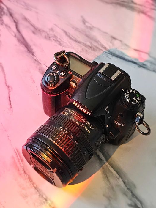 Дзеркальний фотоапарат Nikon d7000