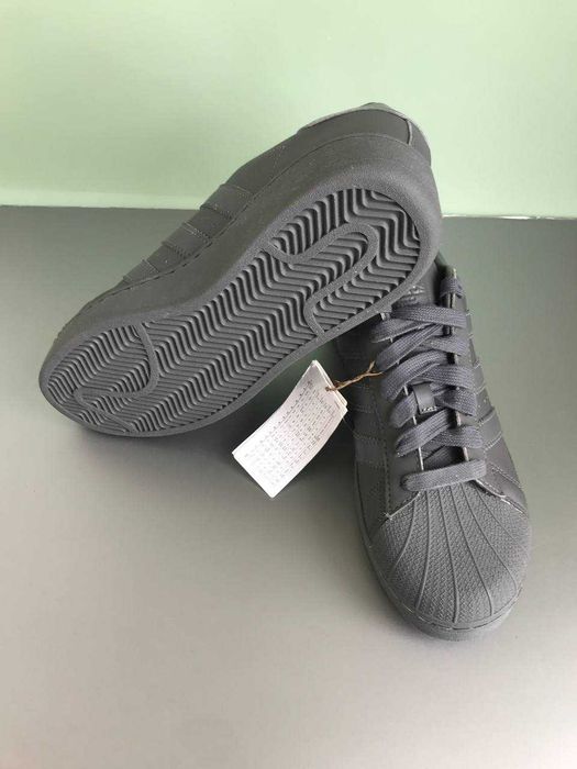Кросівки Adidas Superstar XLG 43 1/3 р
