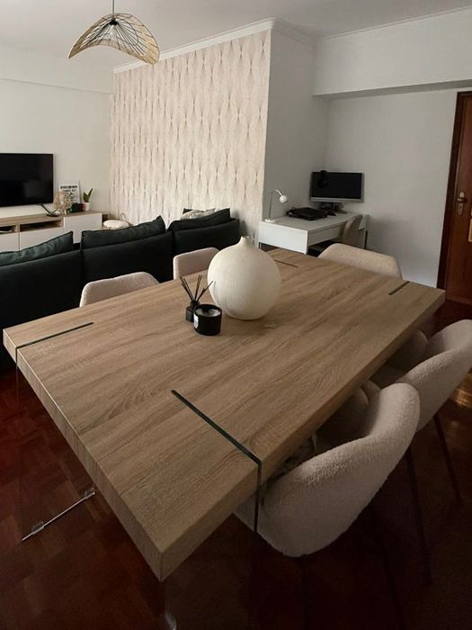Mesa de Jantar rectangular em MDF e pernas vidro  (190 x 95 cm)