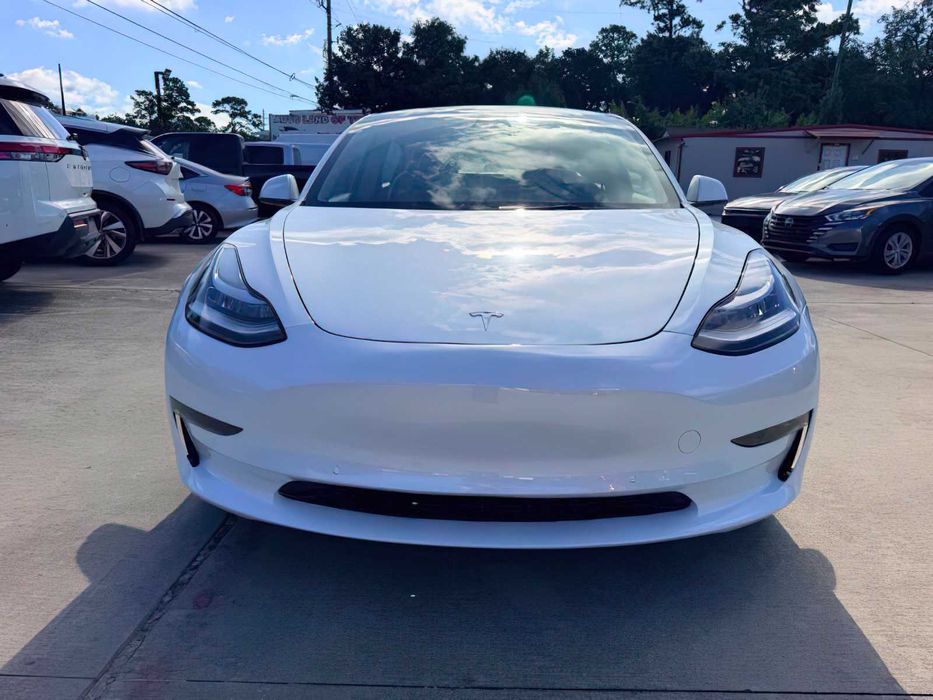 Tesla Model 3 Performance      2022