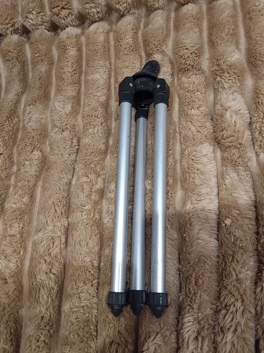 Тринога універсальна фірмова.