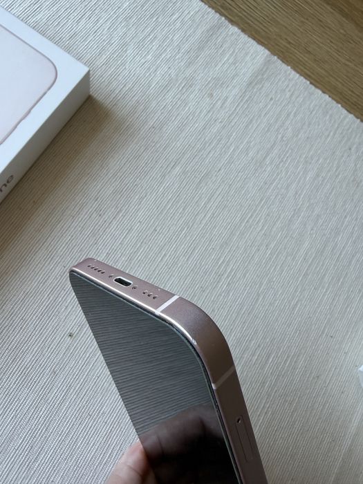 Iphone 13 128 GB różowy