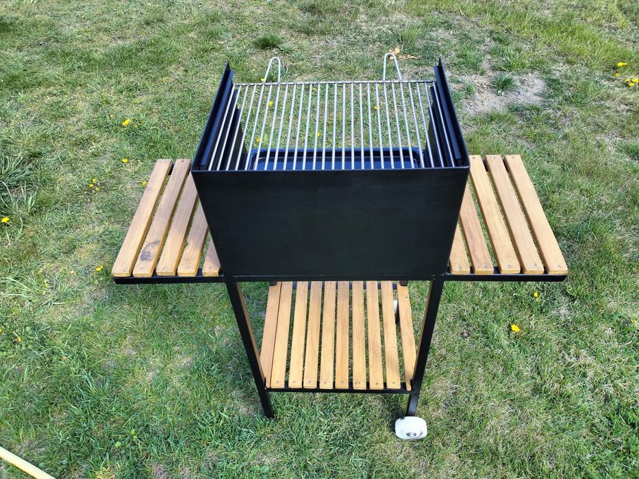 Grill stalowy mocny nowy