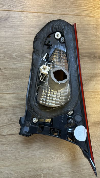 Фонарь задний, внутренний, левый. LED. Mazda 3,BN, 2017 hatchback