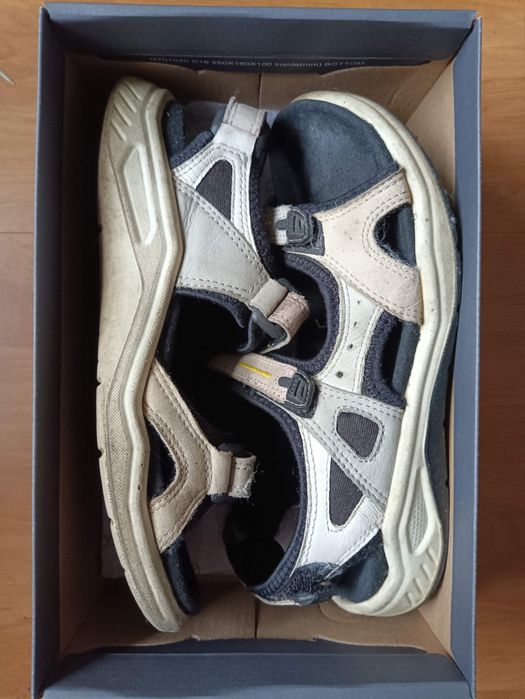 Sandaly Ecco x-trinsic 35