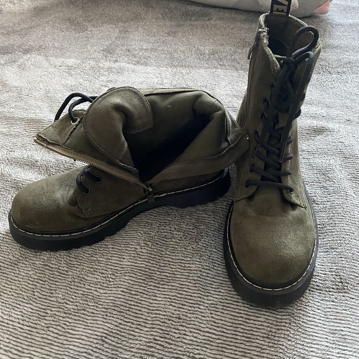 Ботинки 40 р деми, замш