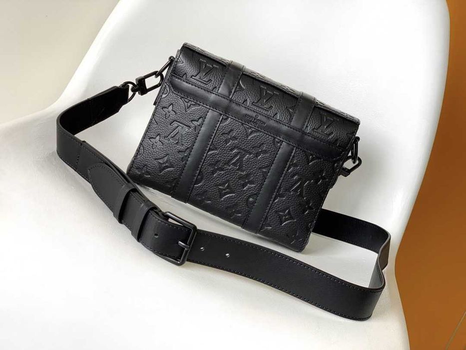 Louis Vuitton сумка мужская черная кожаная через плечо барсетка оригинал