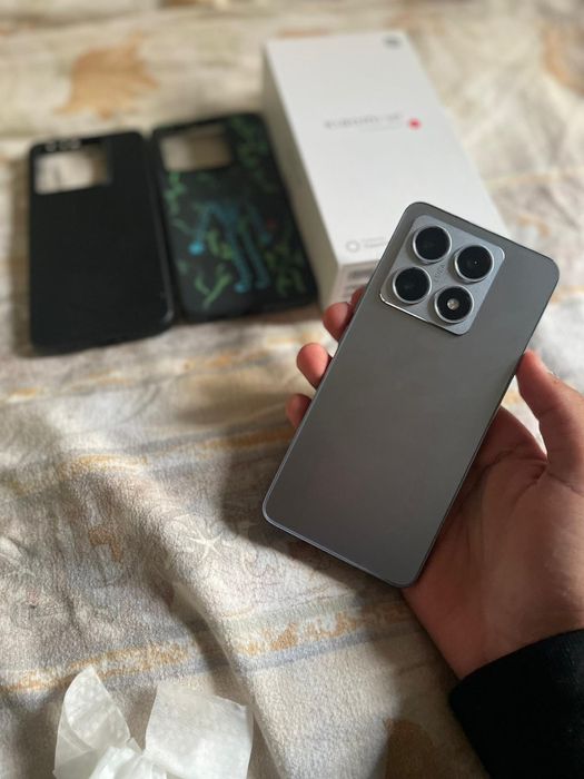 xiaomi  MI 14 T 12 RAM 256 gbs