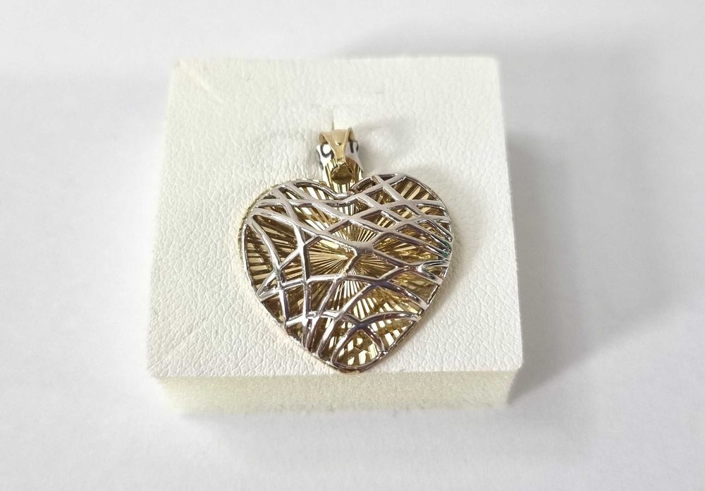 Złota zawieszka serduszko 2,34G 585