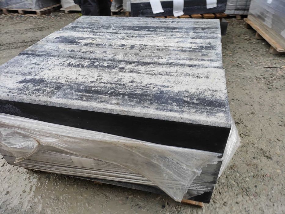 Filar podstawa pod pompę piec 100x35x15 stopień schody palisada beton