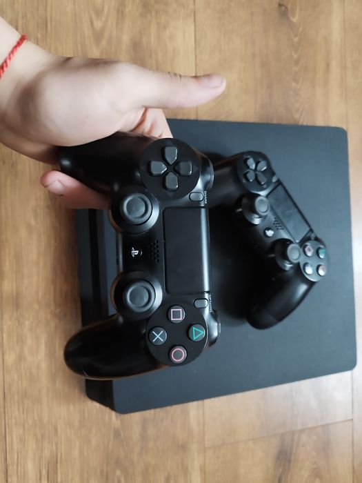 Sony PlayStation 4 Slim на 1 tb