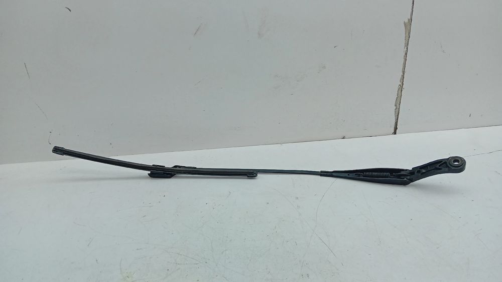 Haste / braço de escova limpa vidros frente direita PEUGEOT 308 II