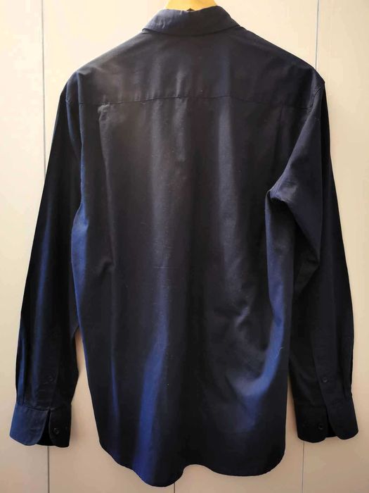 Camisa azul para homem