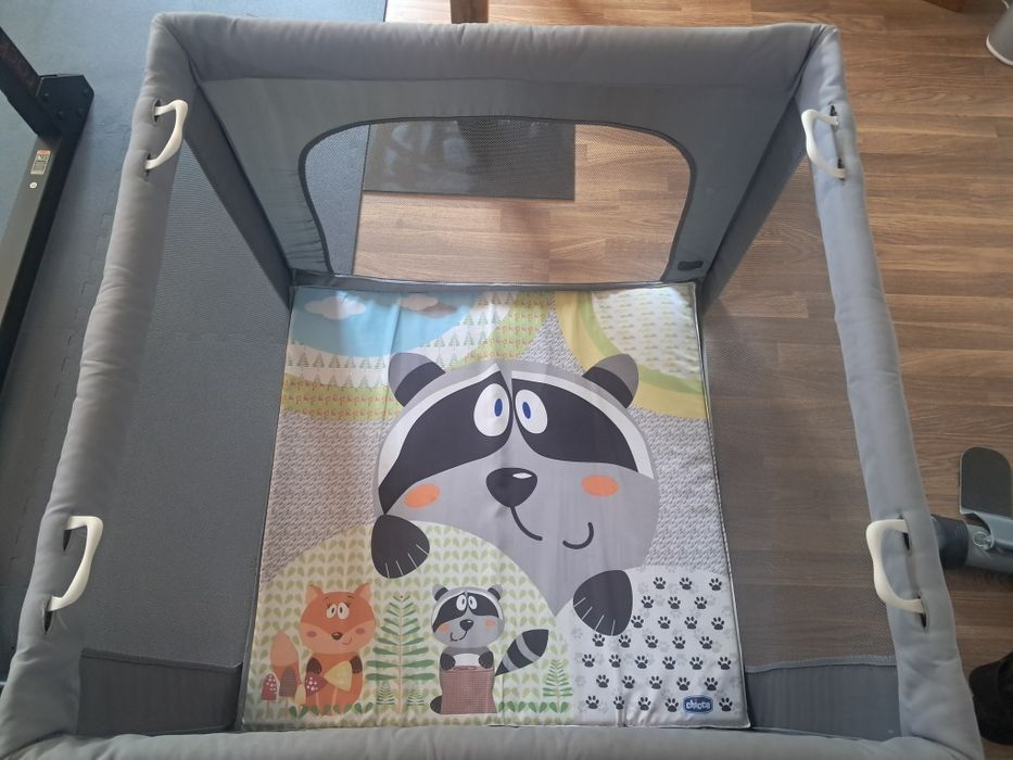 Parque infantil  chicco