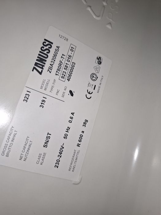 Frigorífico usado para peças