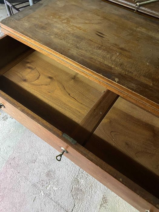 Cómoda Madeira Maciça