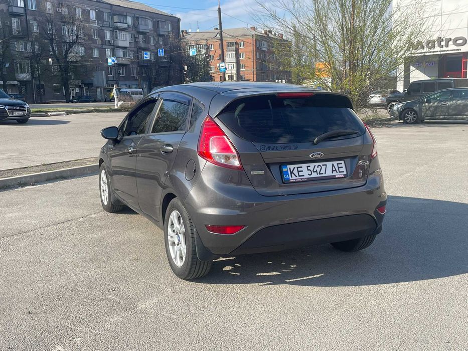 Продам Ford Fiesta 2015