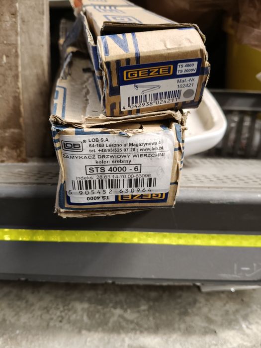 Samozamykacz do drzw