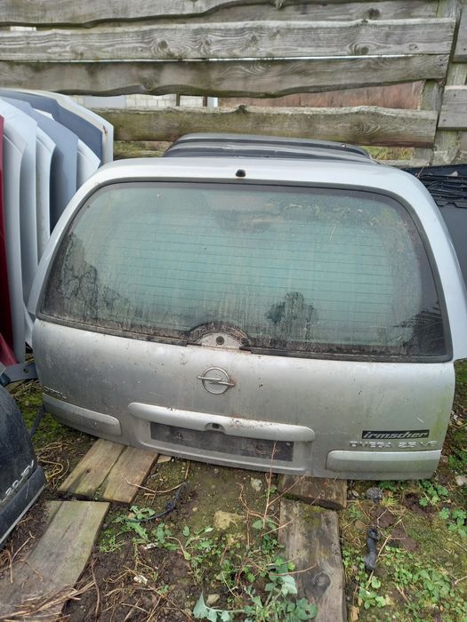 Скло кришки ляда багажника хечбек універсал Opel Astra G