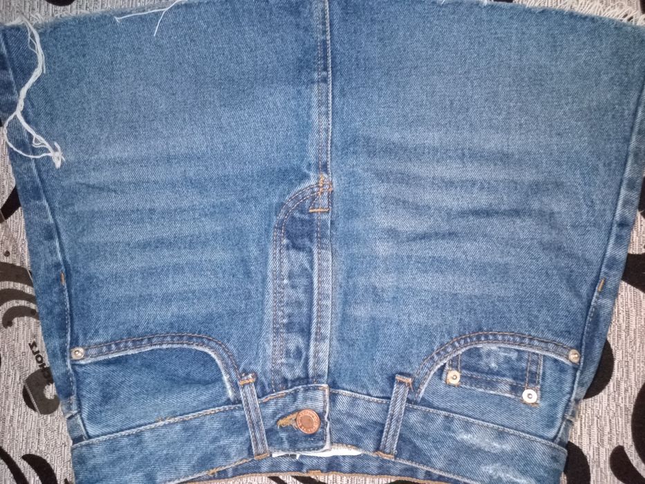 юбка джинсовая 34,джинсовые шорты 34,36,44