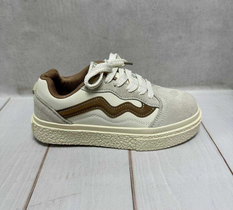 Дитячі стилькі кросівки кеди jong golg 32-37 бежеві