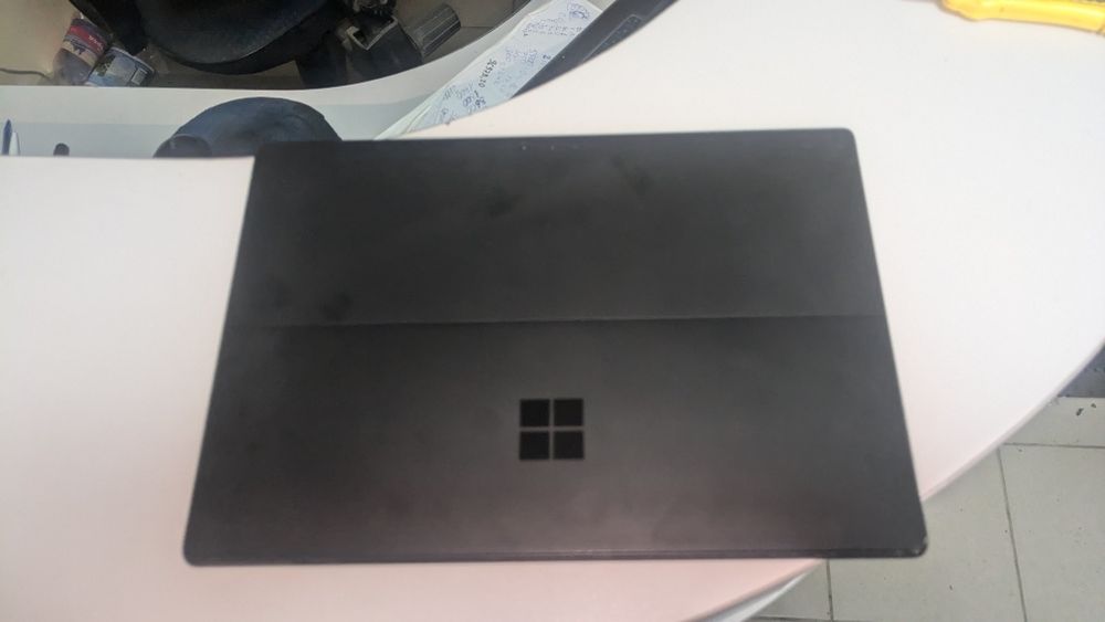Microsoft Surface Pro 7 i7/16/256 SSD 12.3" IPS Win 11