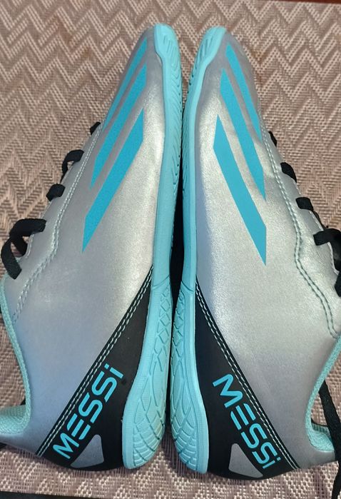 Buty halówki Adidas rozmiar 35