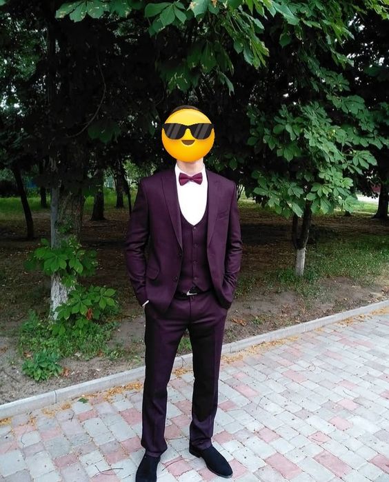 Чоловічий костюм