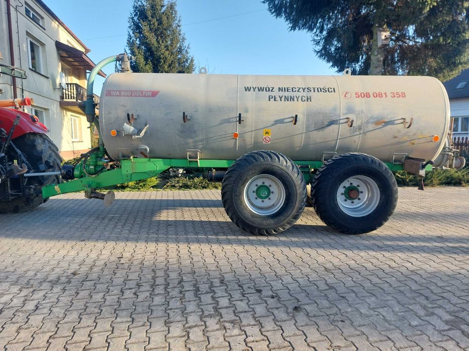Wóz asenizacyjny beczka
