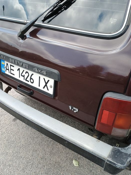 Продам ваз 21214 год 2005