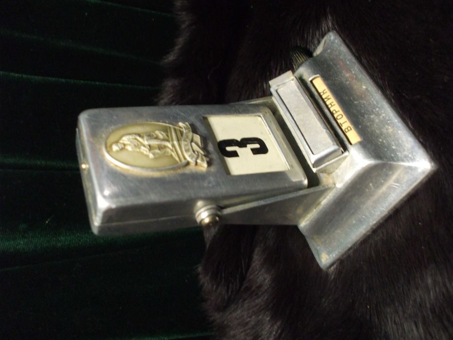 Перекидной вечный календарь. Ленинградский монетный двор